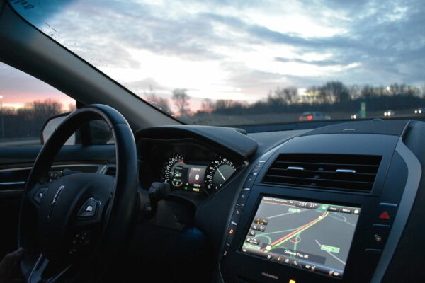 GPS Navigation im Auto GPS Navigation im Auto